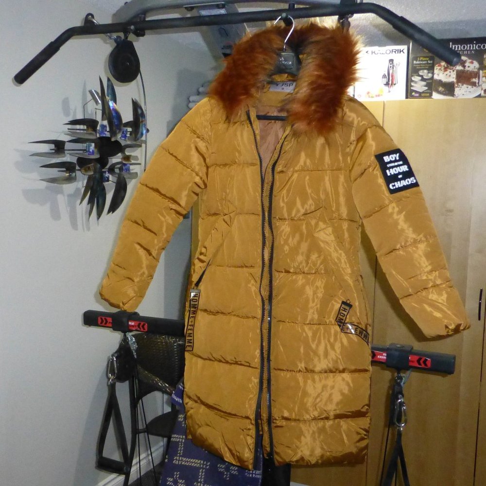 Ladies Winter Coat Brand NEW!